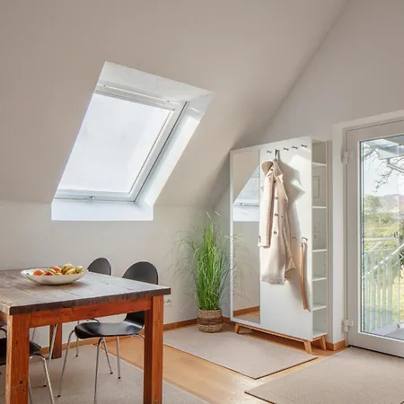 Appartement Suessenmuehle Mit Viel Privatsphaere, Direkt Am Naturbadestrand Sipplingen